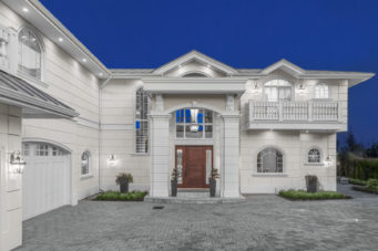 890 Kenwood Road, West Vancouver